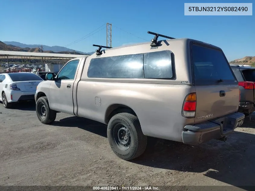 2000 Toyota Tundra VIN: 5TBJN3212YS082490 Lot: 40823941