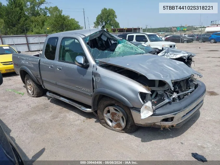 2002 Toyota Tundra Sr5 V8 VIN: 5TBBT44102S318221 Lot: 39945456