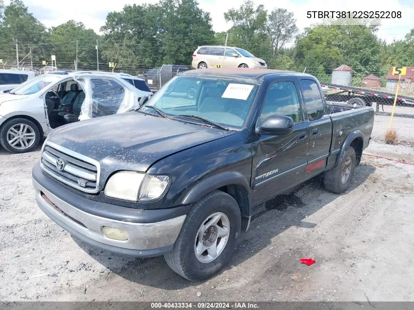 2002 Toyota Tundra Ltd V8 VIN: 5TBRT38122S252208 Lot: 40433334