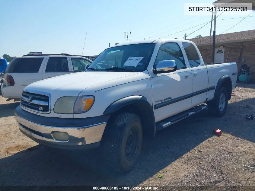 2002 Toyota Tundra Sr5 V8 VIN: 5TBRT34152S325738 Lot: 40608105