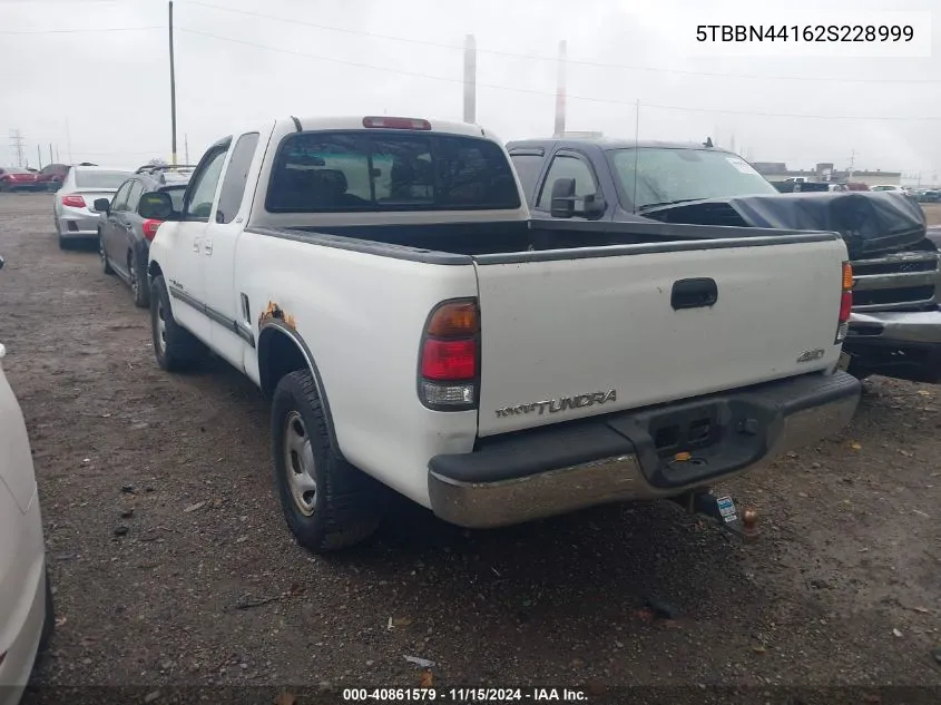 2002 Toyota Tundra Sr5 VIN: 5TBBN44162S228999 Lot: 40861579