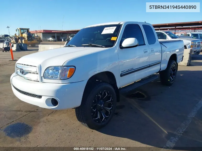 2004 Toyota Tundra Sr5 VIN: 5TBRN34194S440890 Lot: 40818102