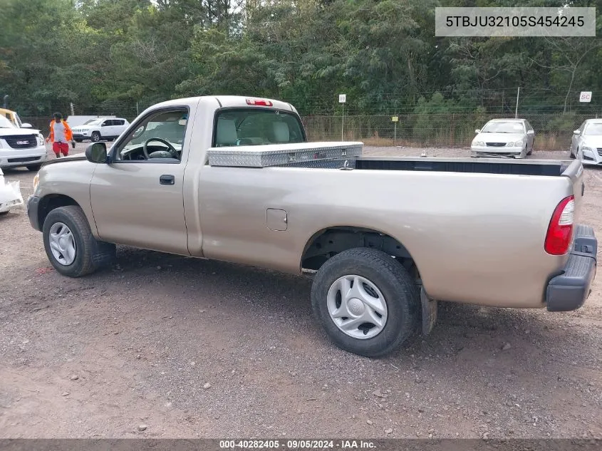 2005 Toyota Tundra VIN: 5TBJU32105S454245 Lot: 40282405