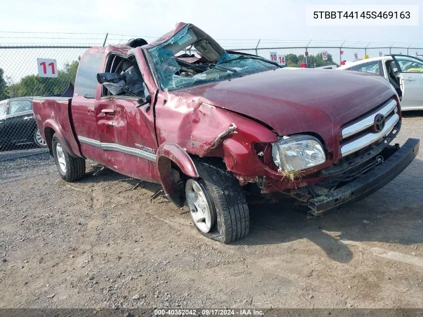 2005 Toyota Tundra Sr5 V8 VIN: 5TBBT44145S469163 Lot: 40352042