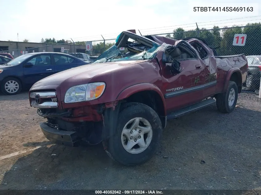 2005 Toyota Tundra Sr5 V8 VIN: 5TBBT44145S469163 Lot: 40352042