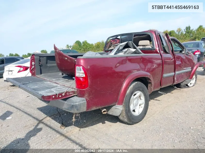 2005 Toyota Tundra Sr5 V8 VIN: 5TBBT44145S469163 Lot: 40352042