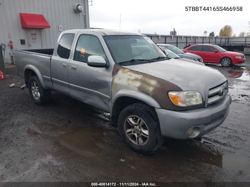 2005 Toyota Tundra Sr5 V8 VIN: 5TBBT44165S466958 Lot: 40814172