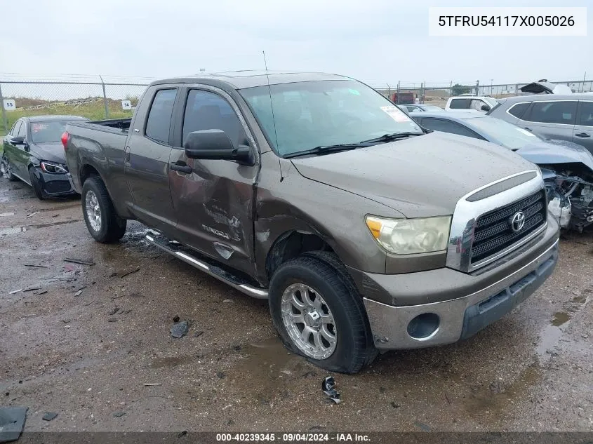 2007 Toyota Tundra Double Cab Sr5 VIN: 5TFRU54117X005026 Lot: 40239345