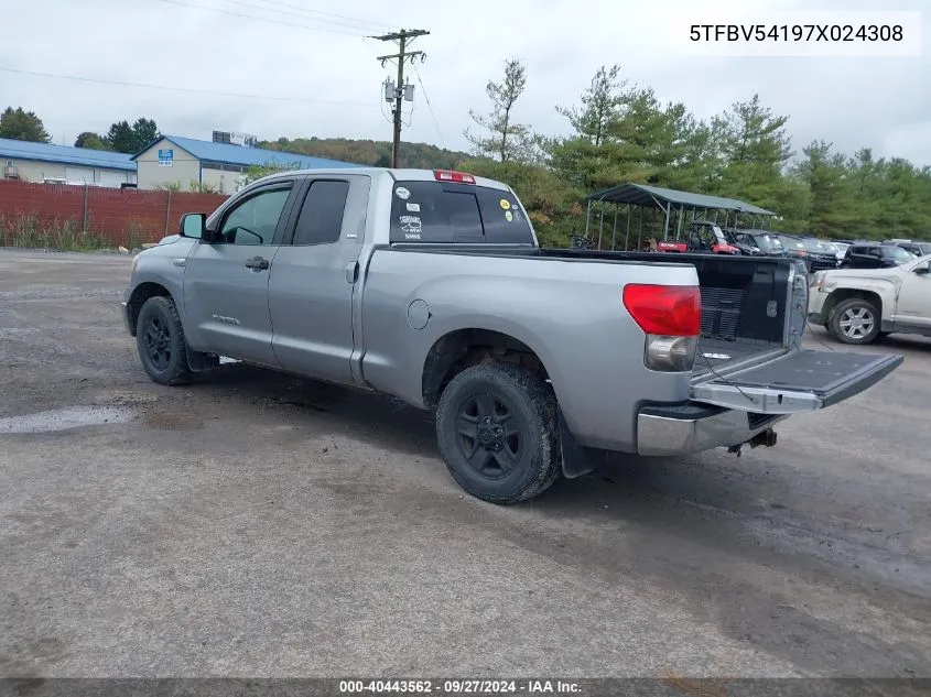 2007 Toyota Tundra Sr5 5.7L V8 VIN: 5TFBV54197X024308 Lot: 40443562