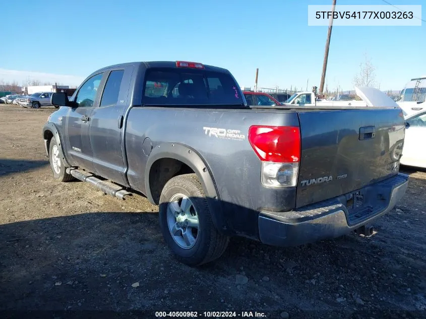 2007 Toyota Tundra Sr5 5.7L V8 VIN: 5TFBV54177X003263 Lot: 40500962