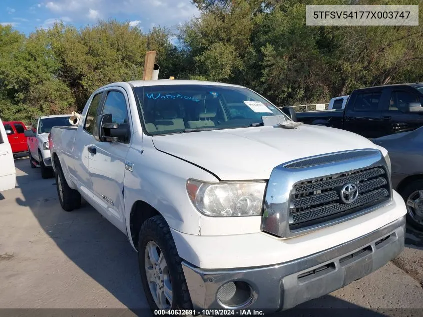 2007 Toyota Tundra Sr5 5.7L V8 VIN: 5TFSV54177X003747 Lot: 40632691