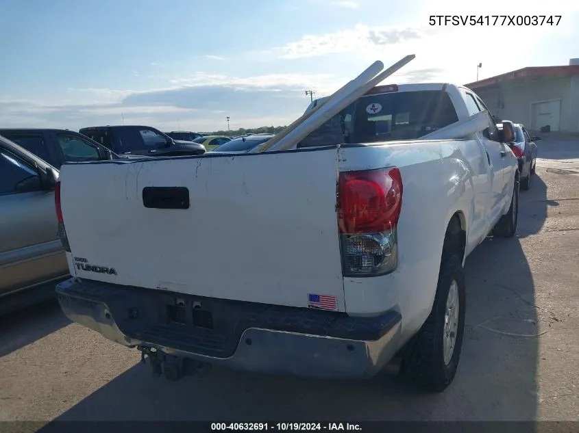 2007 Toyota Tundra Sr5 5.7L V8 VIN: 5TFSV54177X003747 Lot: 40632691