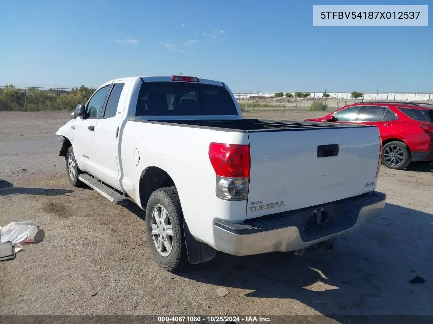 2007 Toyota Tundra Sr5 5.7L V8 VIN: 5TFBV54187X012537 Lot: 40671080