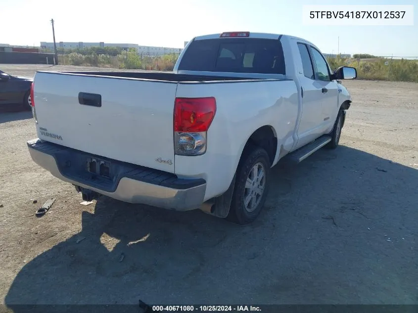 2007 Toyota Tundra Sr5 5.7L V8 VIN: 5TFBV54187X012537 Lot: 40671080