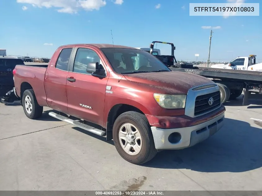 2007 Toyota Tundra Sr5 4.7L V8 VIN: 5TFRT54197X010803 Lot: 40692253