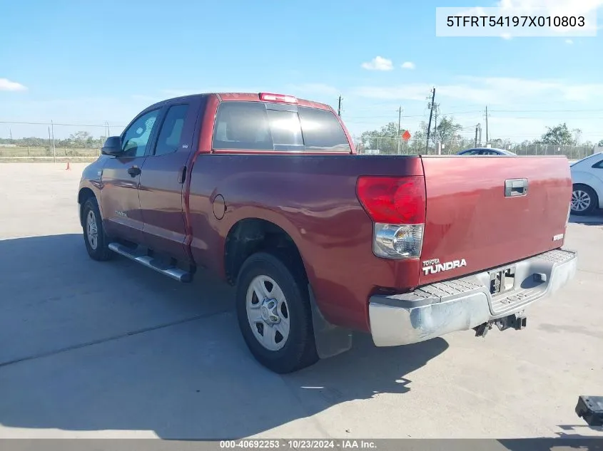 2007 Toyota Tundra Sr5 4.7L V8 VIN: 5TFRT54197X010803 Lot: 40692253