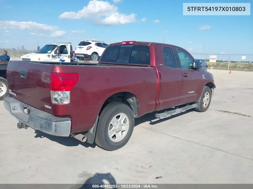 2007 Toyota Tundra Sr5 4.7L V8 VIN: 5TFRT54197X010803 Lot: 40692253