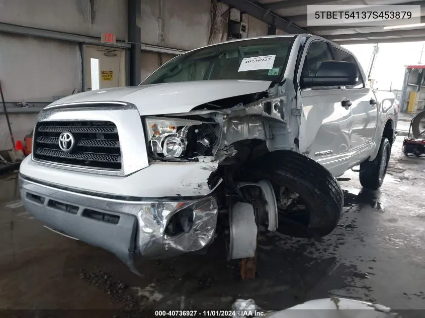 2007 Toyota Tundra Sr5 4.7L V8 VIN: 5TBET54137S453879 Lot: 40736927