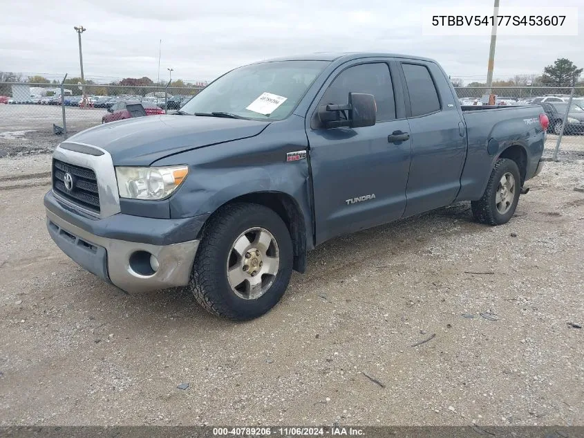 2007 Toyota Tundra Sr5 5.7L V8 VIN: 5TBBV54177S453607 Lot: 40789206