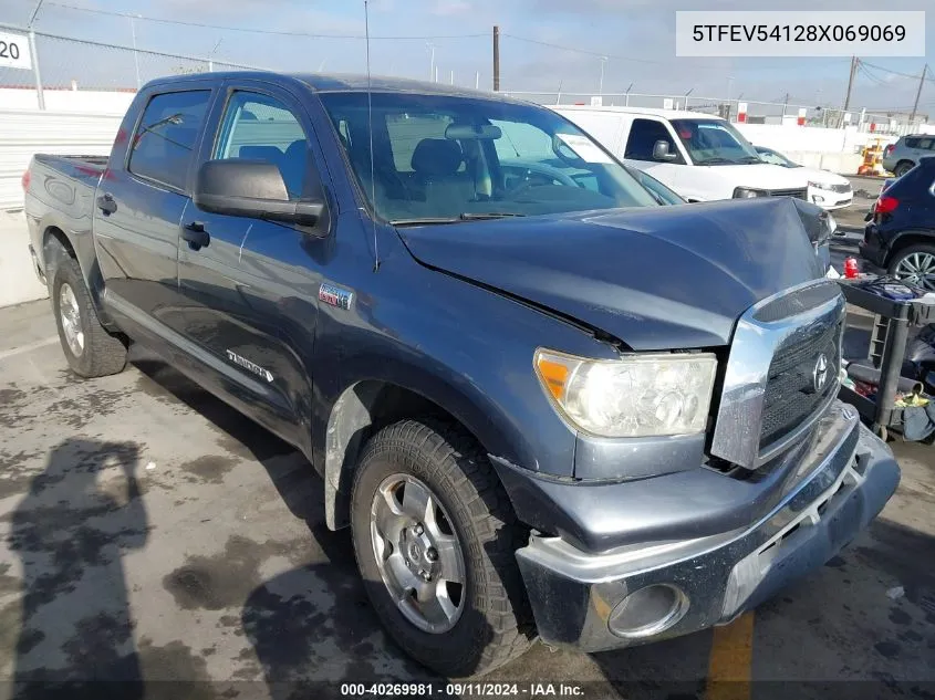 2008 Toyota Tundra Base 5.7L V8 VIN: 5TFEV54128X069069 Lot: 40269981