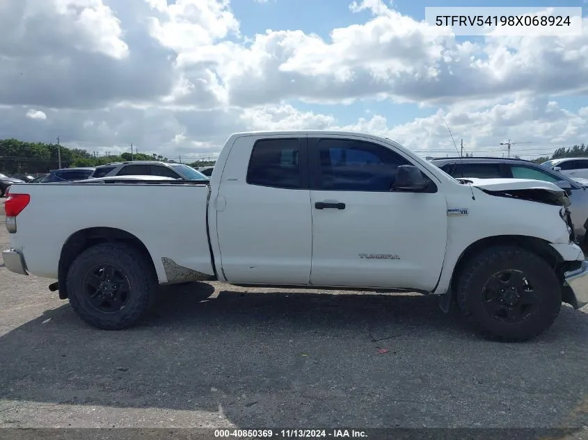 2008 Toyota Tundra Sr5 5.7L V8 VIN: 5TFRV54198X068924 Lot: 40850369