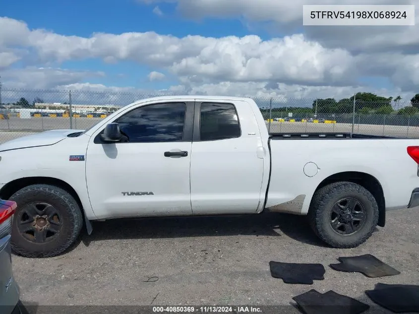 2008 Toyota Tundra Sr5 5.7L V8 VIN: 5TFRV54198X068924 Lot: 40850369