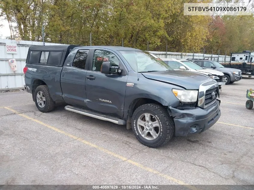 2009 Toyota Tundra Sr5 5.7L V8 VIN: 5TFBV54109X086179 Lot: 40597629