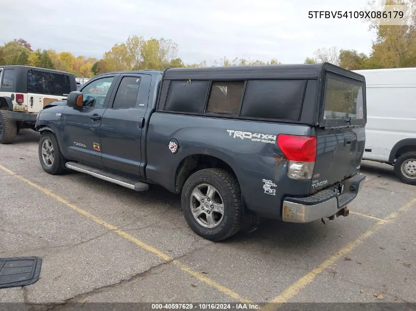 2009 Toyota Tundra Sr5 5.7L V8 VIN: 5TFBV54109X086179 Lot: 40597629