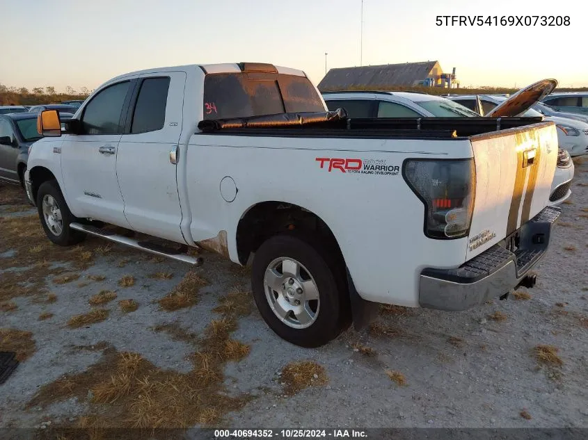 2009 Toyota Tundra Sr5 5.7L V8 VIN: 5TFRV54169X073208 Lot: 40694352