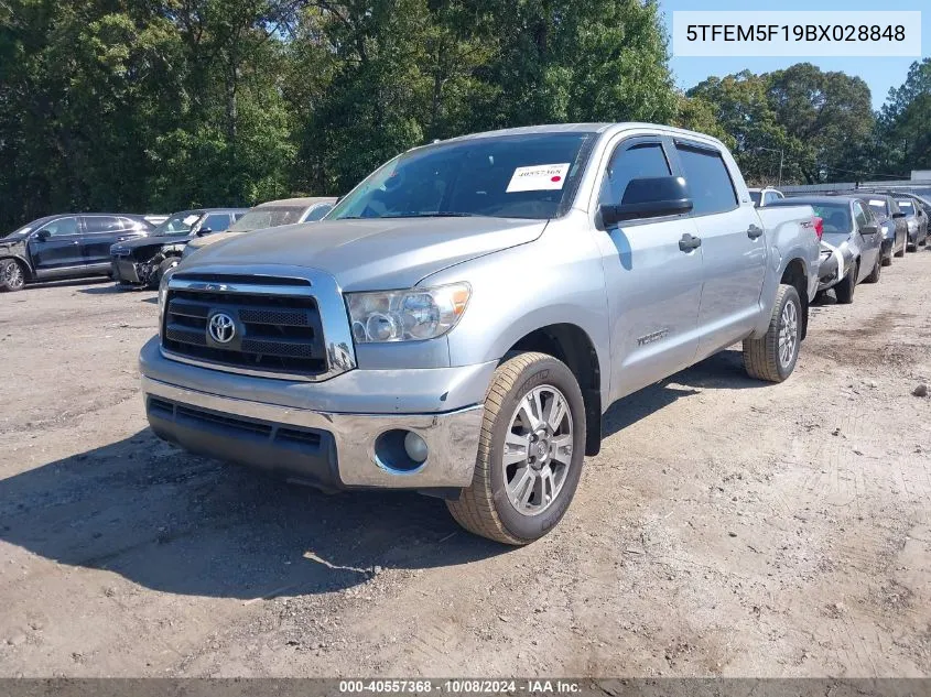 5TFEM5F19BX028848 2011 Toyota Tundra Grade 4.6L V8