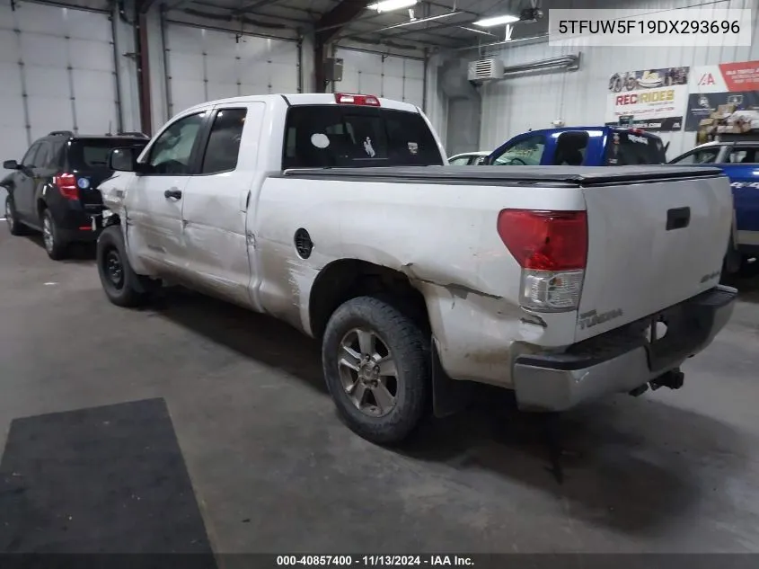 2013 Toyota Tundra Grade 5.7L V8 VIN: 5TFUW5F19DX293696 Lot: 40857400