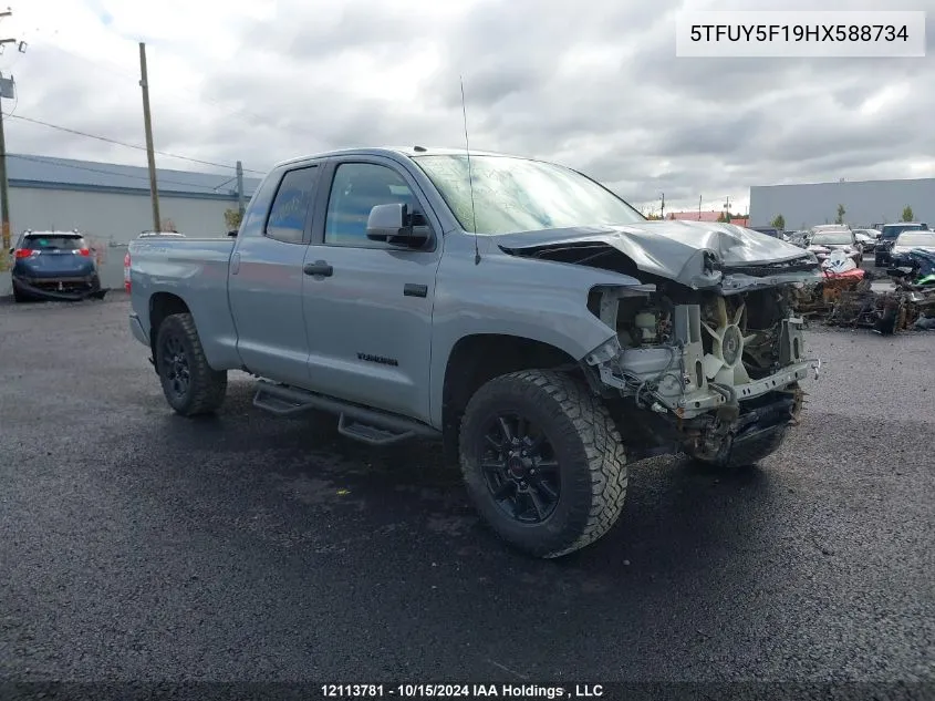 2017 Toyota Tundra Sr5 Plus 5.7L V8 VIN: 5TFUY5F19HX588734 Lot: 12113781