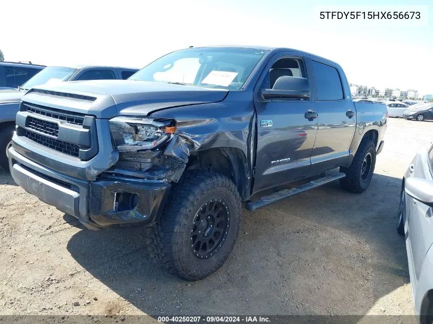 5TFDY5F15HX656673 2017 Toyota Tundra Crewmax Sr5/Trd Pro