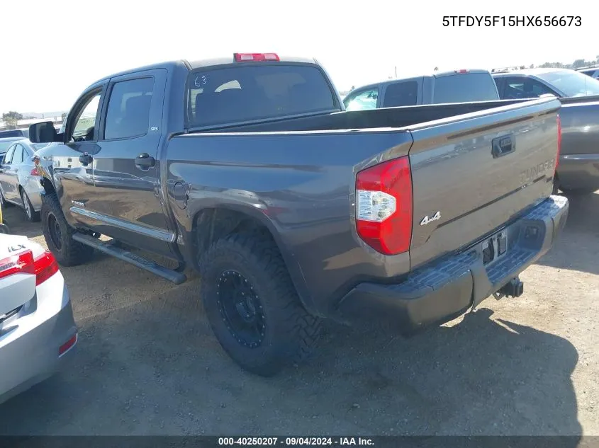 5TFDY5F15HX656673 2017 Toyota Tundra Crewmax Sr5/Trd Pro