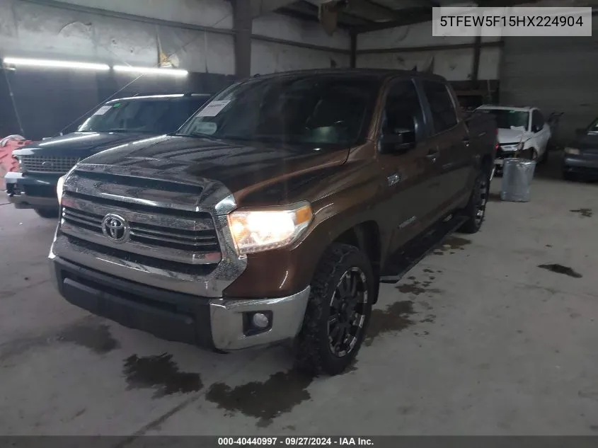 2017 Toyota Tundra Sr5 5.7L V8 VIN: 5TFEW5F15HX224904 Lot: 40440997