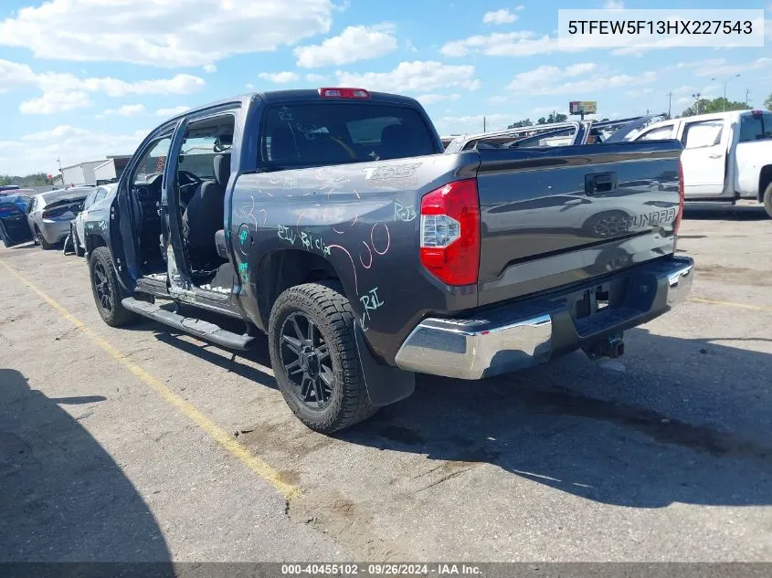 2017 Toyota Tundra Sr5 5.7L V8 VIN: 5TFEW5F13HX227543 Lot: 40455102