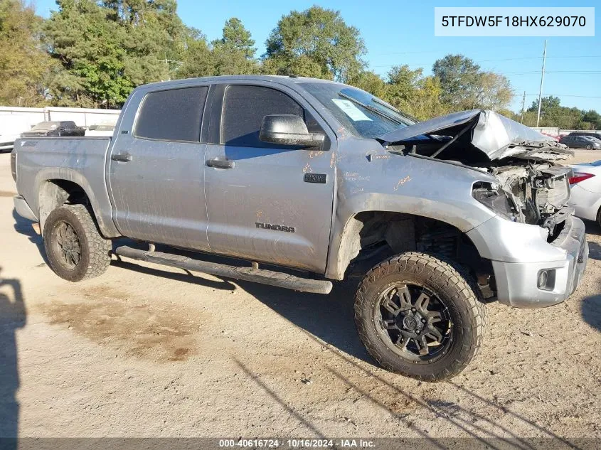 2017 Toyota Tundra Sr5 5.7L V8 VIN: 5TFDW5F18HX629070 Lot: 40616724