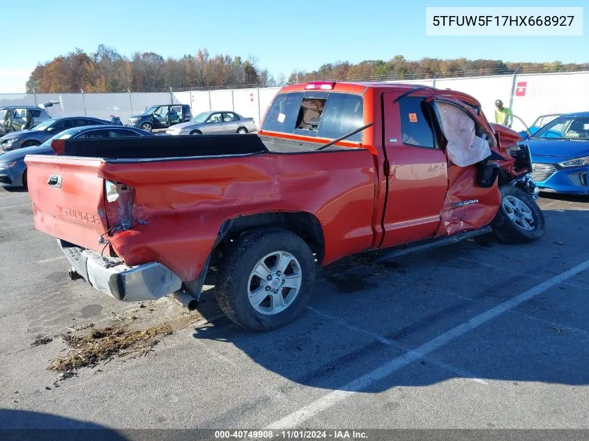 2017 Toyota Tundra Sr5 5.7L V8 VIN: 5TFUW5F17HX668927 Lot: 40749908