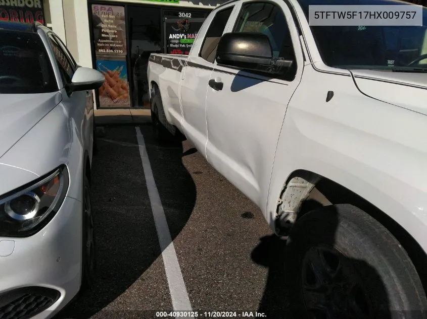 2017 Toyota Tundra Sr 5.7L V8 VIN: 5TFTW5F17HX009757 Lot: 40930125