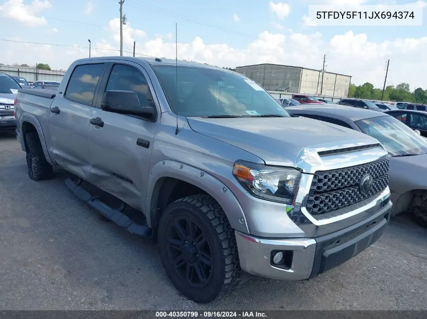 5TFDY5F11JX694374 2018 Toyota Tundra Crewmax Sr5