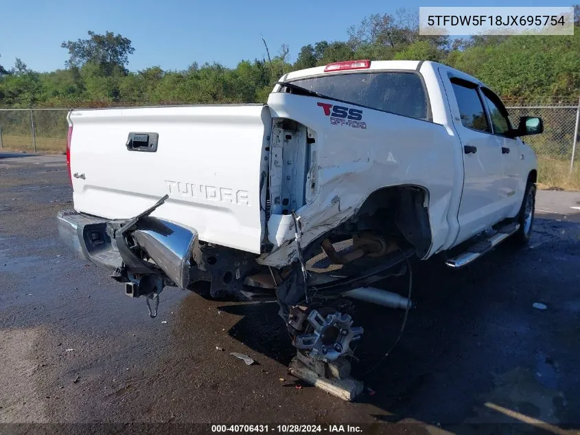 2018 Toyota Tundra Sr5 5.7L V8 VIN: 5TFDW5F18JX695754 Lot: 40706431