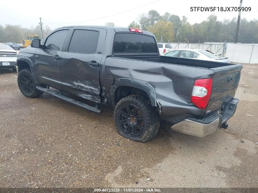 2018 Toyota Tundra Sr5 5.7L V8 VIN: 5TFDW5F18JX705909 Lot: 40723225