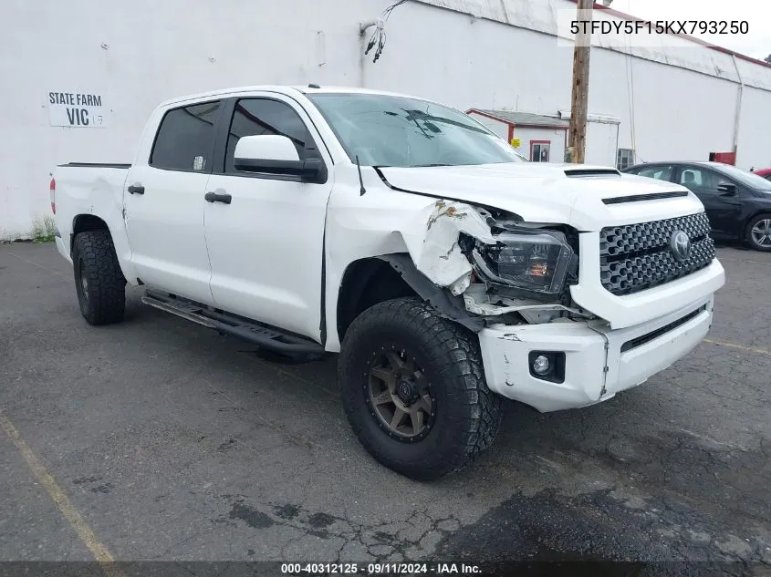 5TFDY5F15KX793250 2019 Toyota Tundra Sr5 5.7L V8