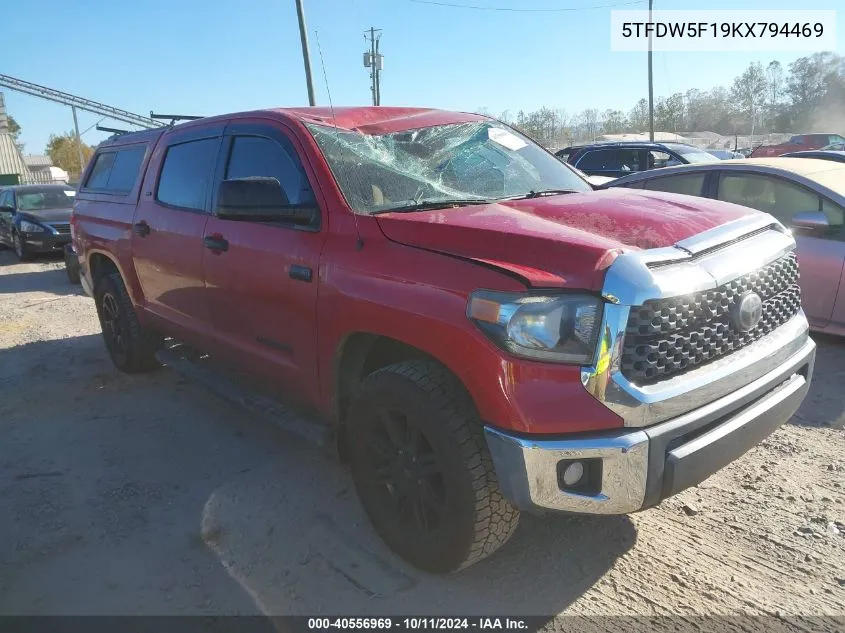 2019 Toyota Tundra Crewmax Sr5 VIN: 5TFDW5F19KX794469 Lot: 40556969