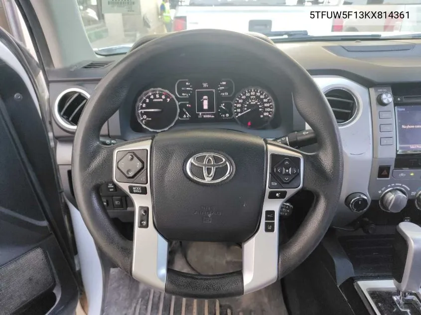 2019 Toyota Tundra Sr5 5.7L V8 VIN: 5TFUW5F13KX814361 Lot: 40696952