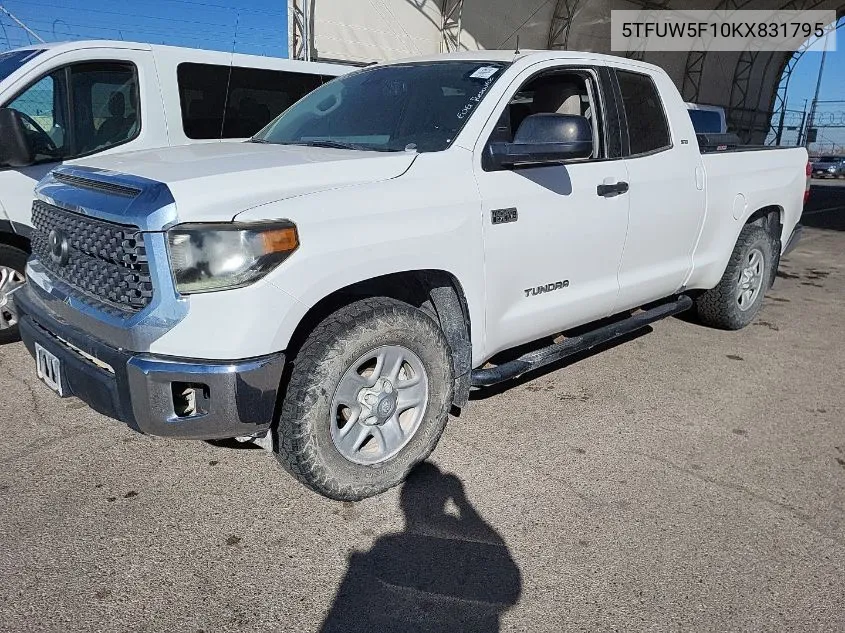 2019 Toyota Tundra Double Cab Sr/Double Cab Sr5 VIN: 5TFUW5F10KX831795 Lot: 40815572