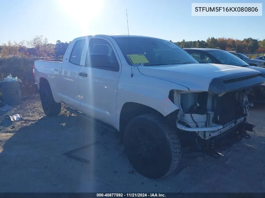 2019 Toyota Tundra Sr 4.6L V8 VIN: 5TFUM5F16KX080806 Lot: 40877592