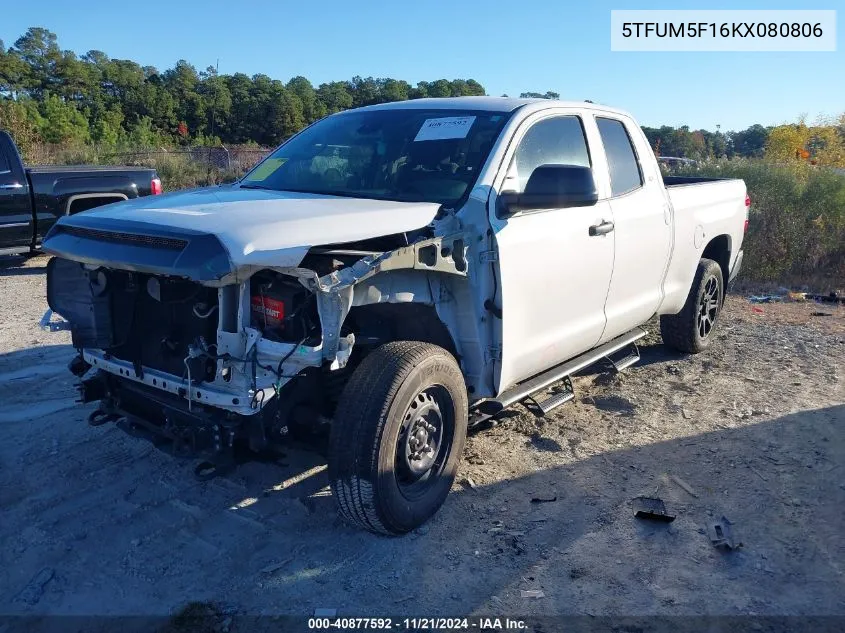 2019 Toyota Tundra Sr 4.6L V8 VIN: 5TFUM5F16KX080806 Lot: 40877592