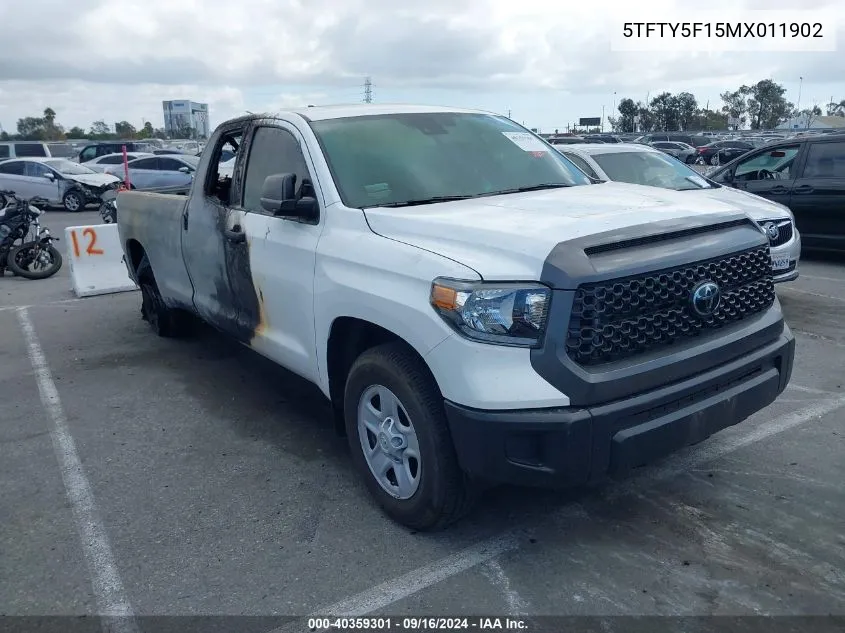 5TFTY5F15MX011902 2021 Toyota Tundra Sr