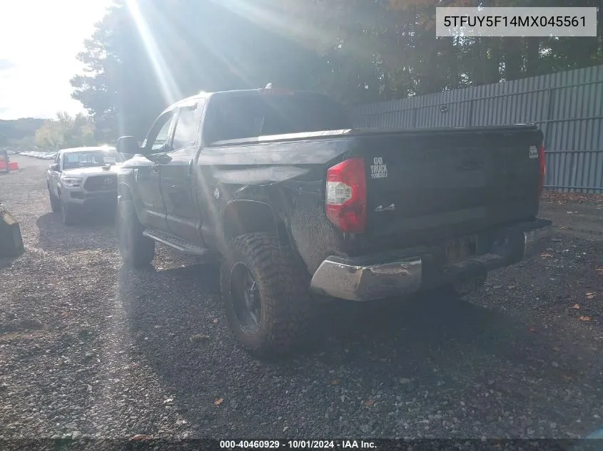 5TFUY5F14MX045561 2021 Toyota Tundra Sr5